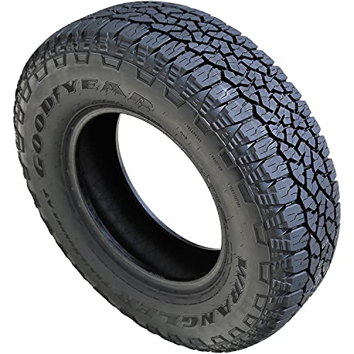 Goodyear Wrangler TrailRunner AT(L?p xe P Street Radial...